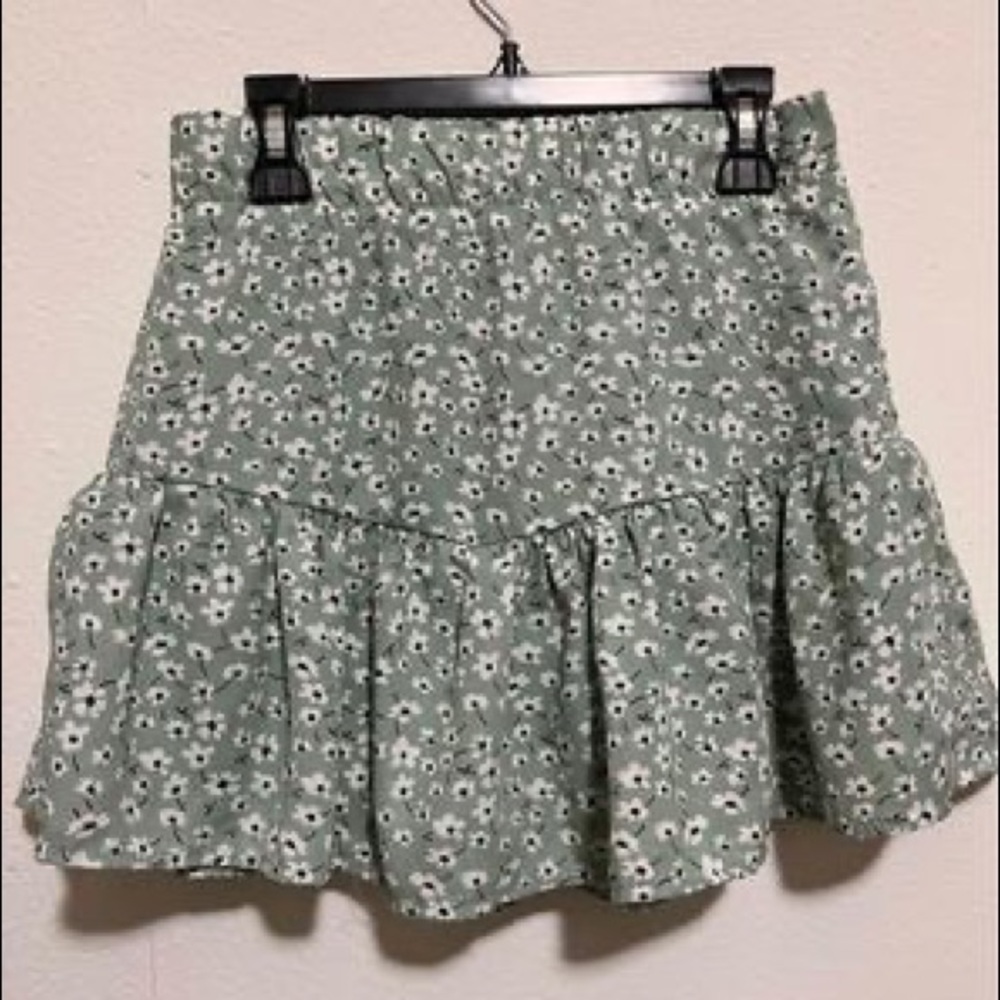 Potter’s Pot  Floral Skort Blue